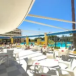 Jupiter Beach & Pool